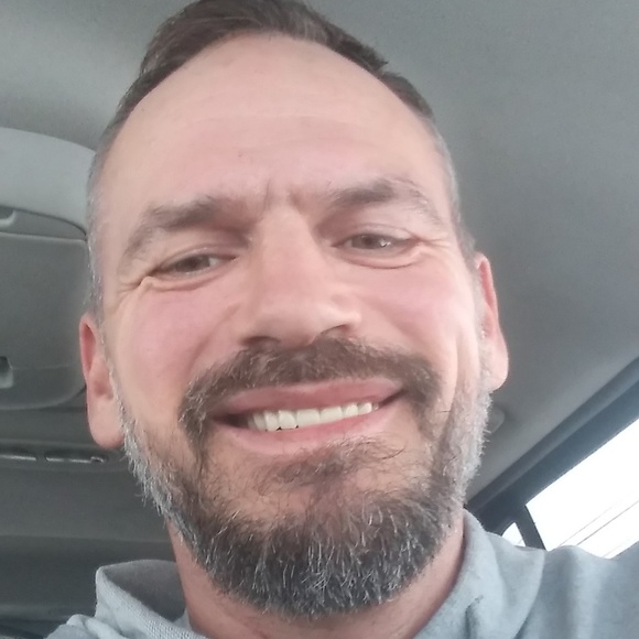 Meet your Posher, Daniel - Picture 1 of 1